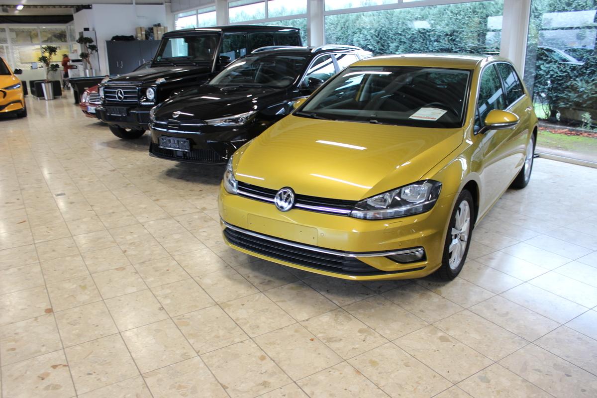 Volkswagen Golf Sound-Tempomat-Sitzh. 17