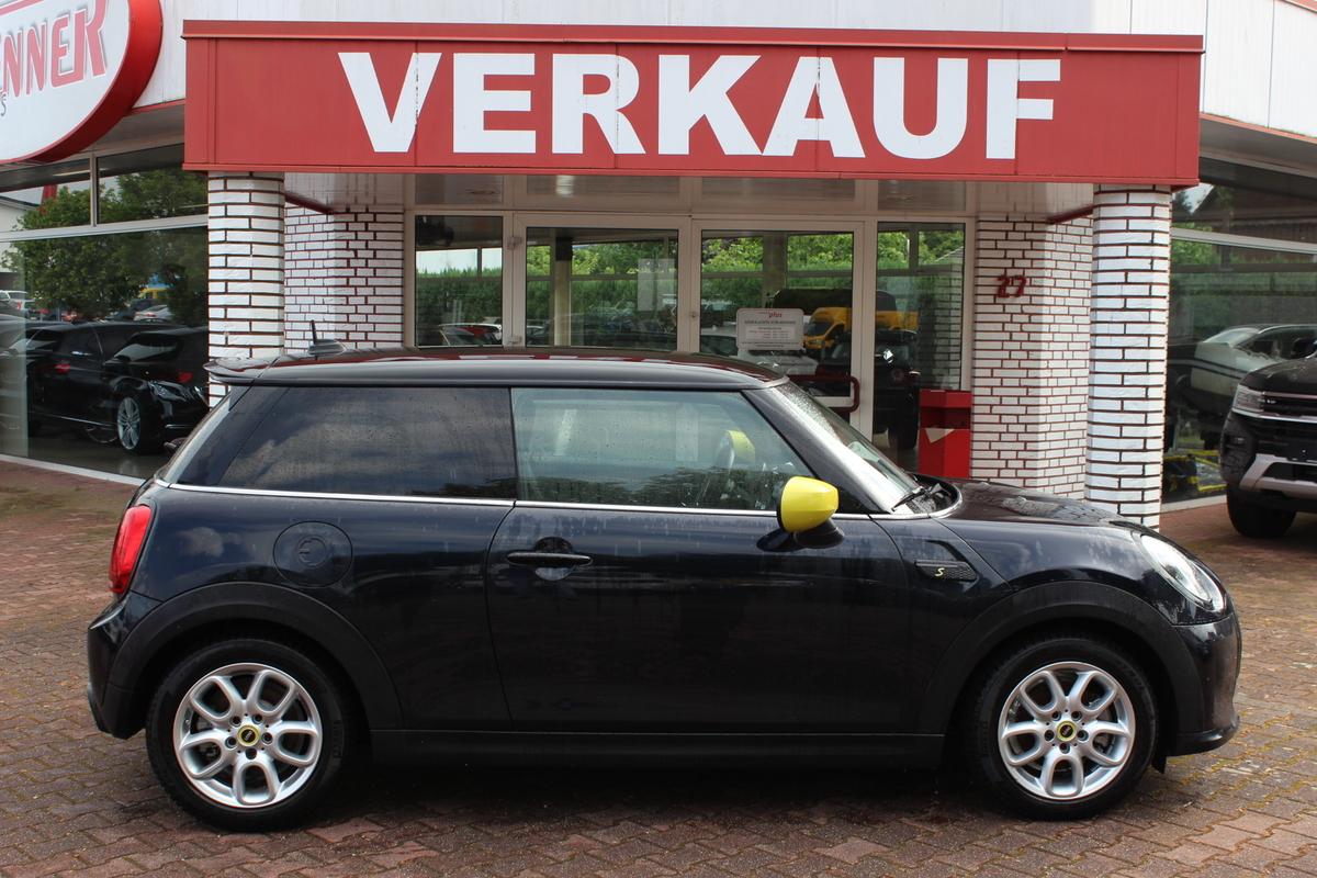 MINI Cooper SE Steptr. Esential Trim / Navi + Leder + HeadUp 